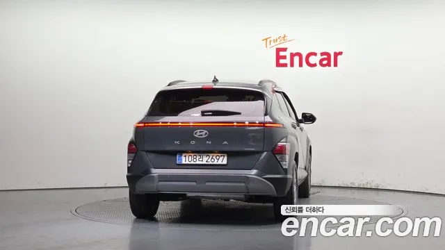 Hyundai Kona — Фото автомобиля 4