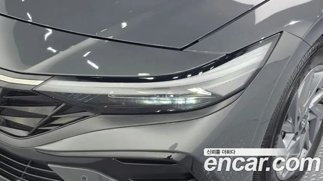 Hyundai Avante CN7 — Фото автомобиля 7