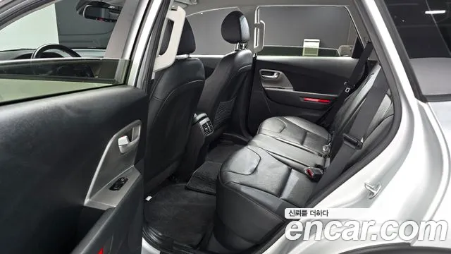 Kia Niro Niro Plus Air — Фото автомобиля 11
