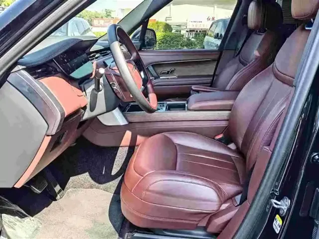 Land Rover Range Rover — Фото автомобиля 5