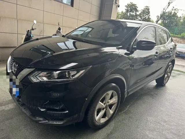 Фотография автомобиля — Nissan Qashqai