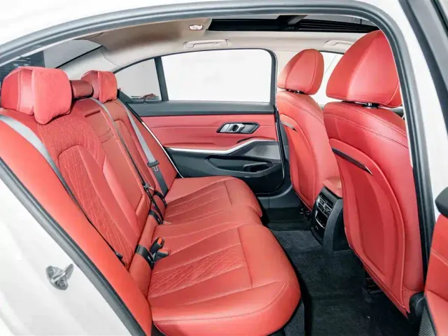 BMW 3 Series — Фото автомобиля 20