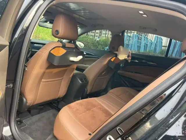 Buick Regal — Фото автомобиля 9