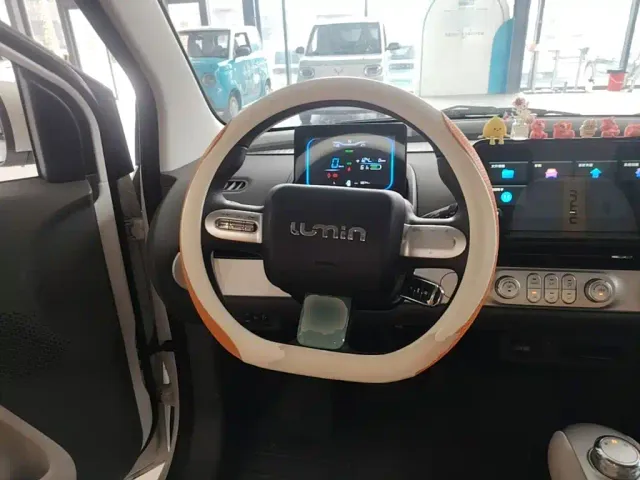 Changan Lumin — Фото автомобиля 10
