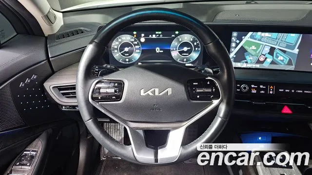 Kia K8 — Фото автомобиля 16