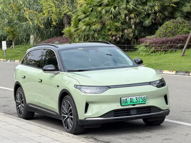 Leapmotor C11 — Фото автомобиля 3