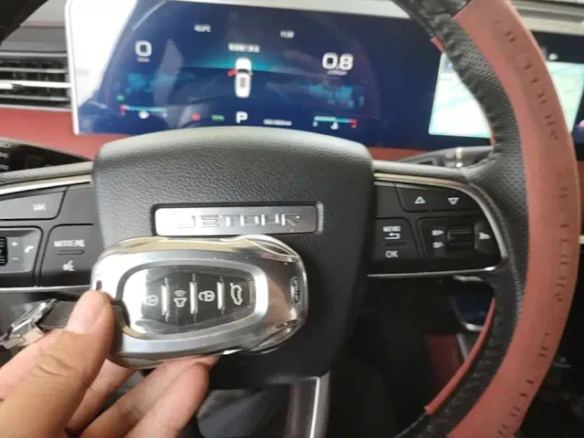 Jetour X70 Plus — Фото автомобиля 8
