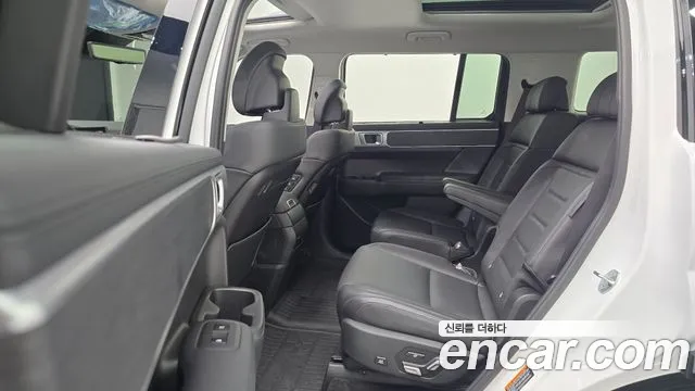 Hyundai Santafe — Фото автомобиля 11