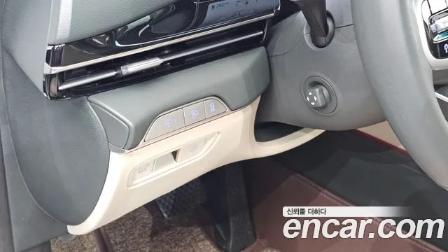 Genesis GV80 — Фото автомобиля 28