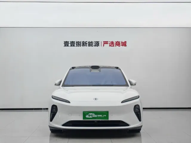 Nio ET5 — Фото автомобиля 2