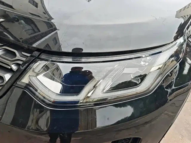 Land Rover Discovery Sport 2022 Model Facelift 249PS R-Dynamic SE Performance Tech Edition 5-seater — Фото автомобиля 5