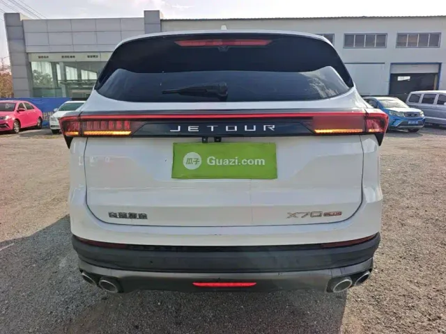 Jetour X70 Plus — Фото автомобиля 5