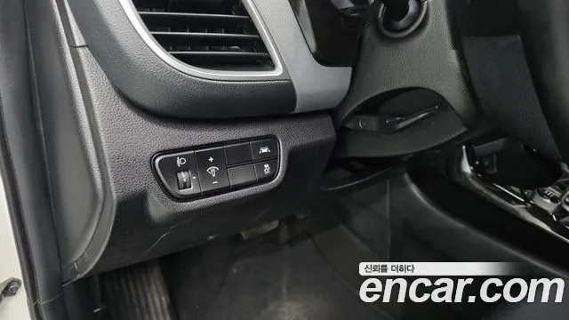 Kia Seltos Seltos Бензин 1.6 турбо 2WD — Фото автомобиля 19