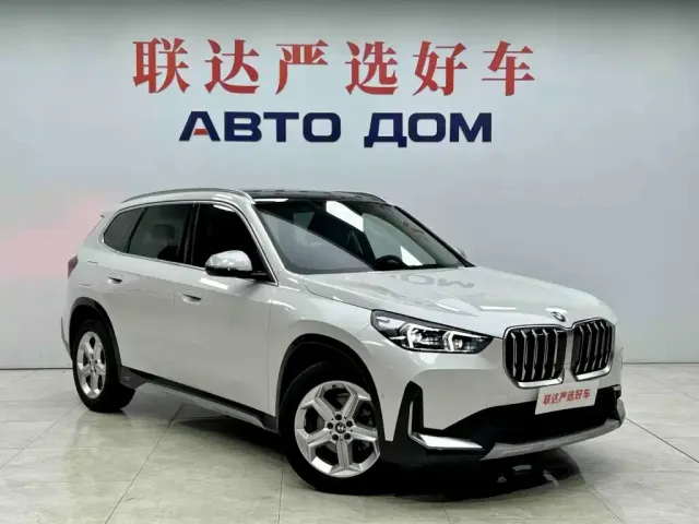 BMW X1 — Фото автомобиля 3