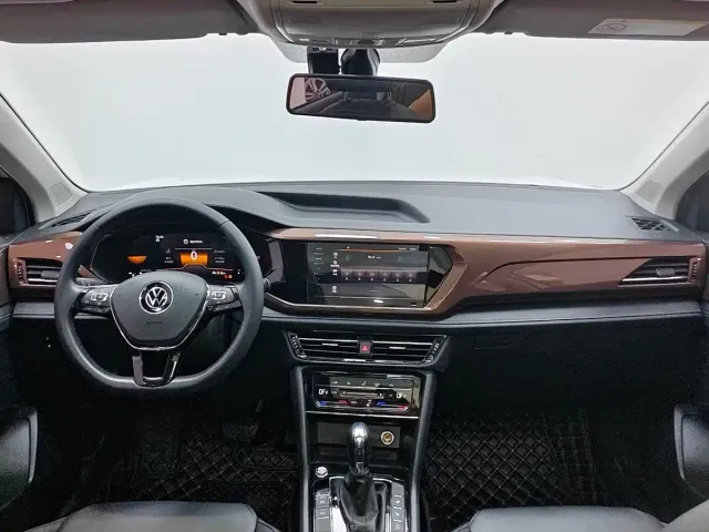 Volkswagen Tharu — Фото автомобиля 10