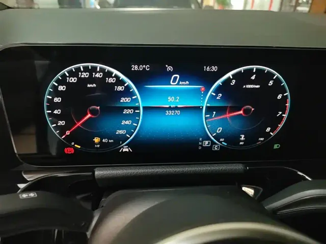 Mercedes-Benz GLA-Class — Фото автомобиля 15
