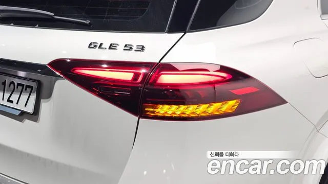 Mercedes-Benz GLE-Class — Фото автомобиля 19