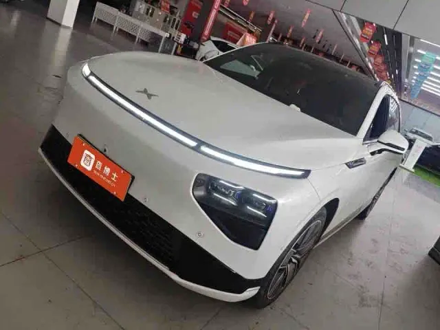 Xpeng G9 — Фото автомобиля 2