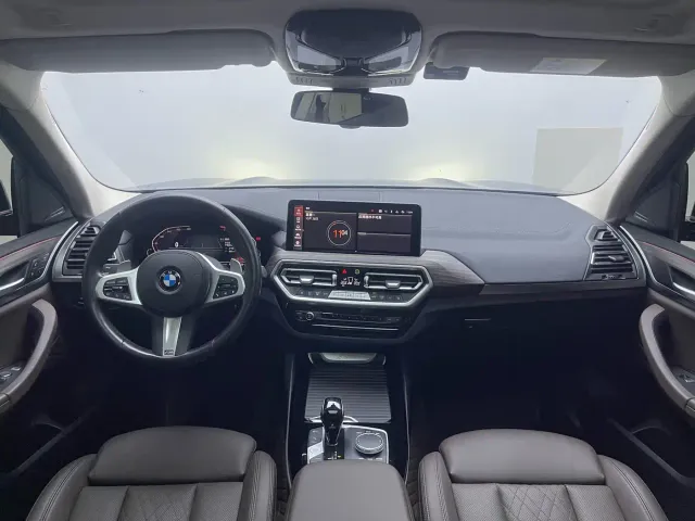 BMW X3 — Фото автомобиля 17