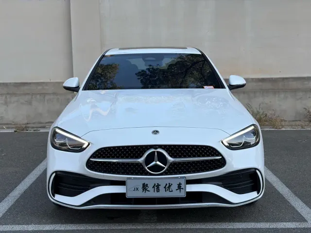 Mercedes-Benz C-Class — Фото автомобиля 2