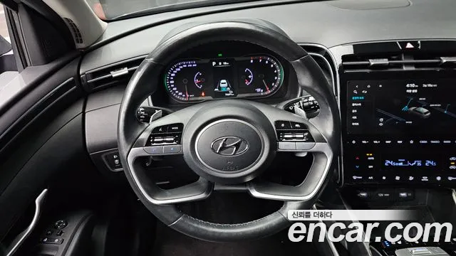 Hyundai Tucson Tucson (NX4) Бензин 1.6 турбо 2WD — Фото автомобиля 14