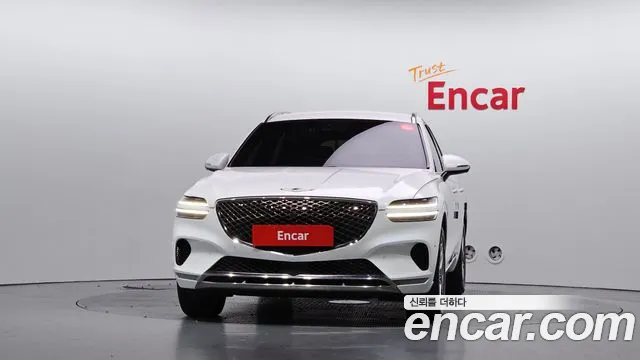 Genesis GV70 — Фото автомобиля 3