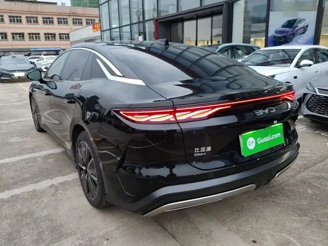 BYD Han L — Фото автомобиля 4