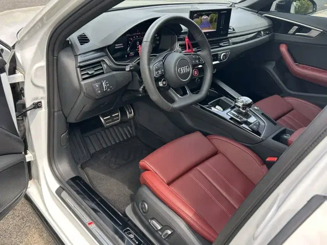 Audi Audi A4L 2024 40 TFSI Luxury Dynamic — Фото автомобиля 8
