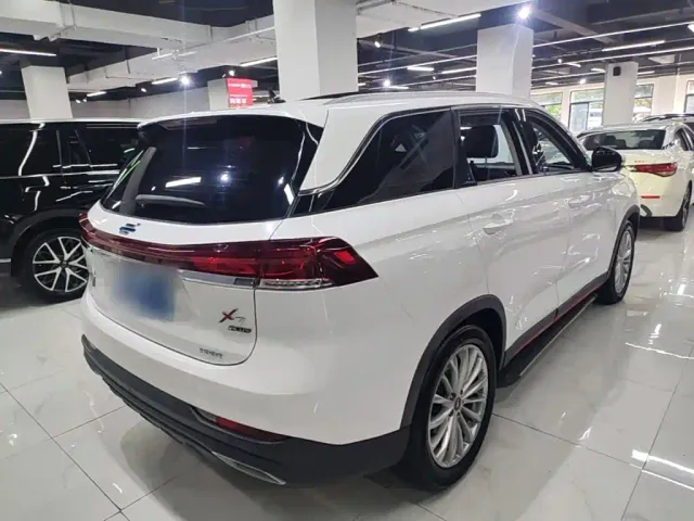 Changan X7 Plus — Фото автомобиля 6