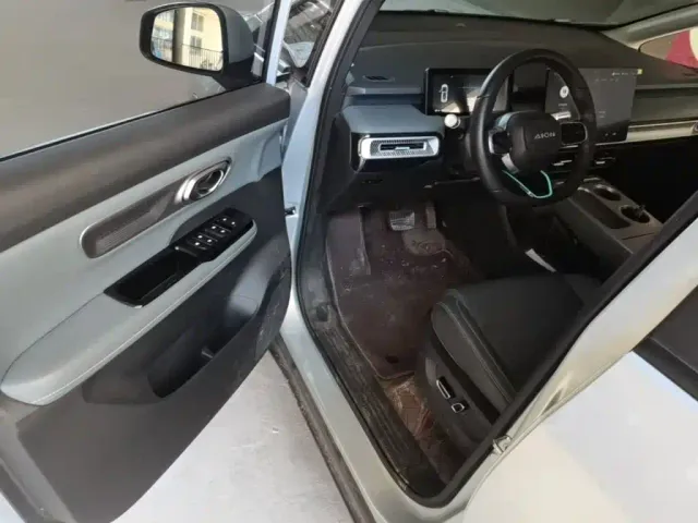 GAC Aion Y — Фото автомобиля 15