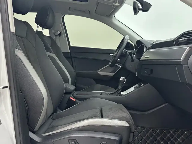 Audi Q3 — Фото автомобиля 9