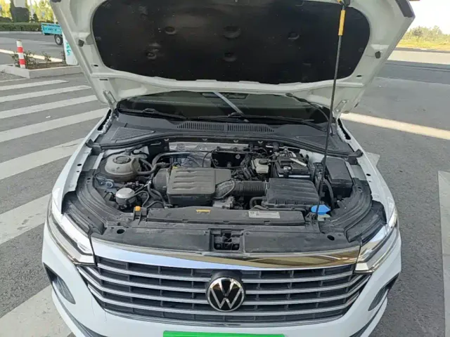 Volkswagen Lavida — Фото автомобиля 19