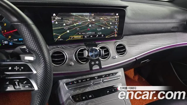 Mercedes-Benz E-Class W213 — Фото автомобиля 13