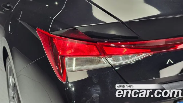 Hyundai Avante CN7 — Фото автомобиля 8