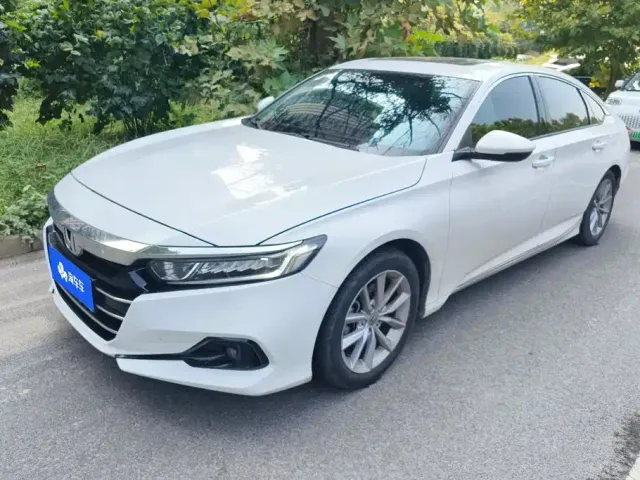 Фотография автомобиля — Honda Accord