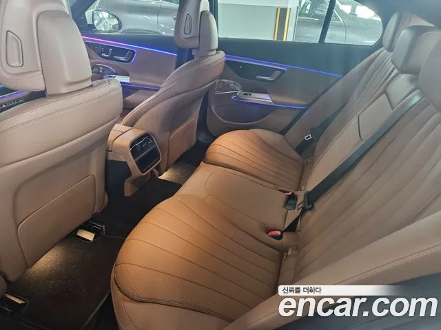 Mercedes-Benz E-Class E-класс W214 E300 4MATIC Exclusive — Фото автомобиля 9