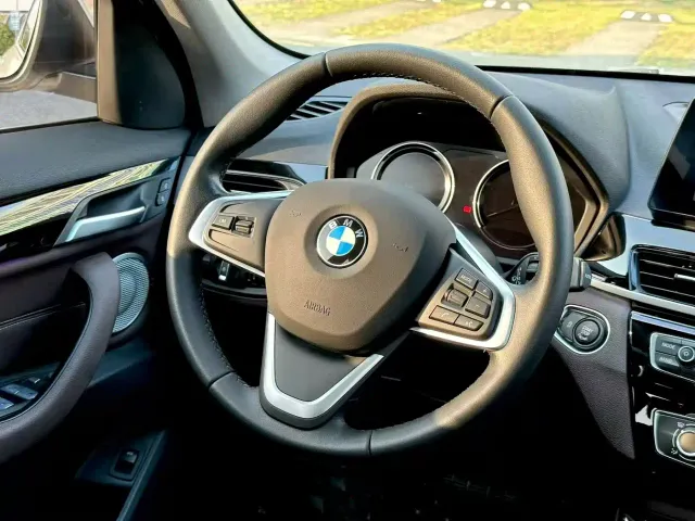 BMW X1 — Фото автомобиля 6