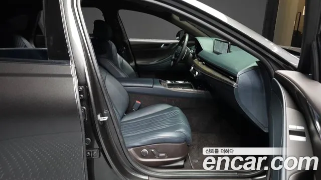 Genesis G80 Бензин 3.5 турбо AWD — Фото автомобиля 11