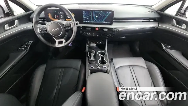 Kia K5 Новый K5 3 поколение 2.0 LPi(Для проката) — Фото автомобиля 6