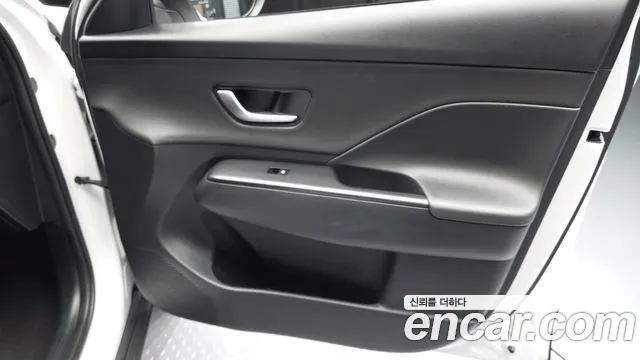 Hyundai Kona — Фото автомобиля 13