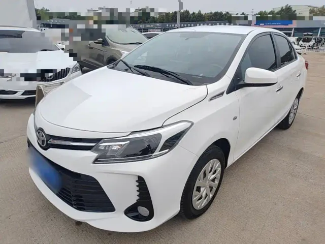 Фотография автомобиля — Toyota Vios