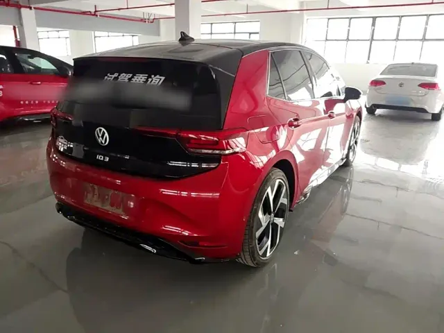 Volkswagen ID.3 — Фото автомобиля 6