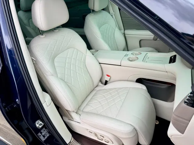 IM Motors LS9 — Фото автомобиля 19