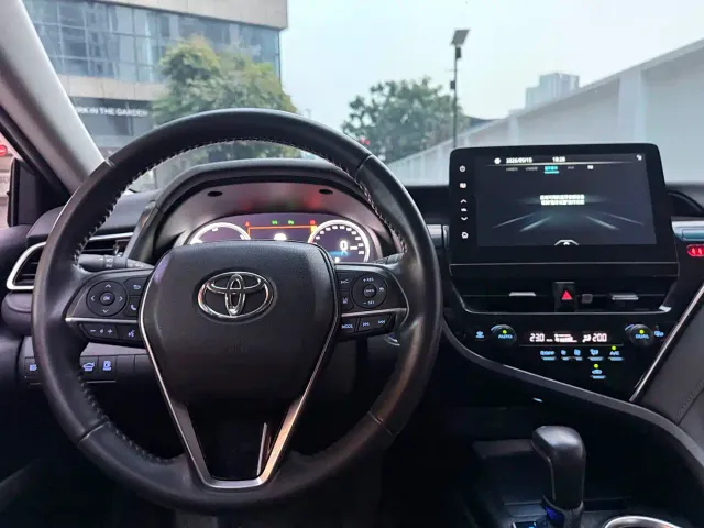 Toyota Camry — Фото автомобиля 15