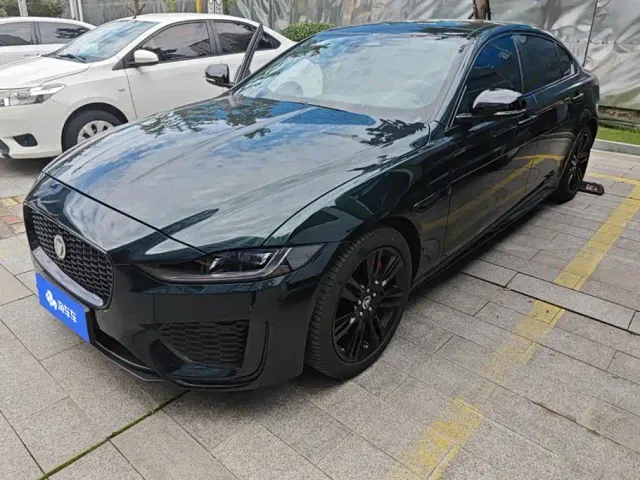 Фотография автомобиля — Jaguar XEL