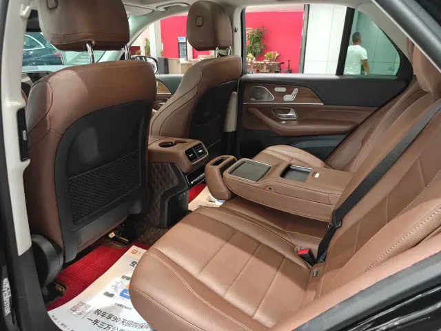 Mercedes-Benz GLE-Class — Фото автомобиля 17