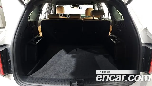 Kia Sorento Sorento 4-е поколение Бензин 2.5T 2WD — Фото автомобиля 16
