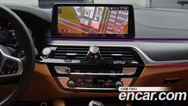 BMW 5 Series G30 — Фото автомобиля 18