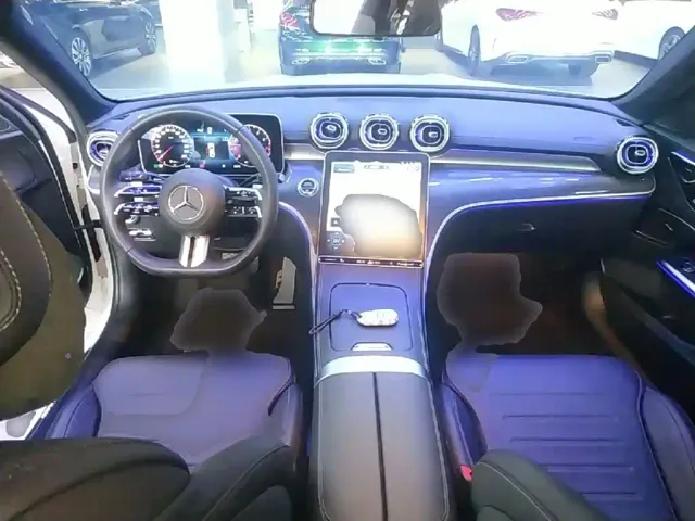Mercedes-Benz C-Class — Фото автомобиля 9