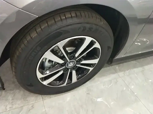 BYD Qin PLUS — Фото автомобиля 22